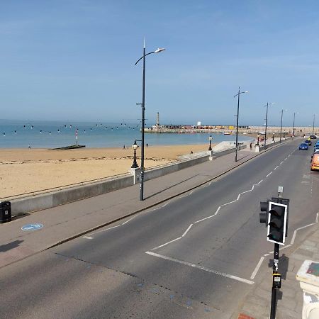 Inviting 1-Bed Apartment In Herne Bay Εξωτερικό φωτογραφία